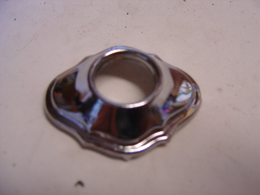 A-47525-B Inside Window handel Escutcheon- USA Made- Fits all deluxe cars- 1929-1931 4 door sedans, 1930-1931 coupes, tudor sedans, and pickups- USA Made Nickle