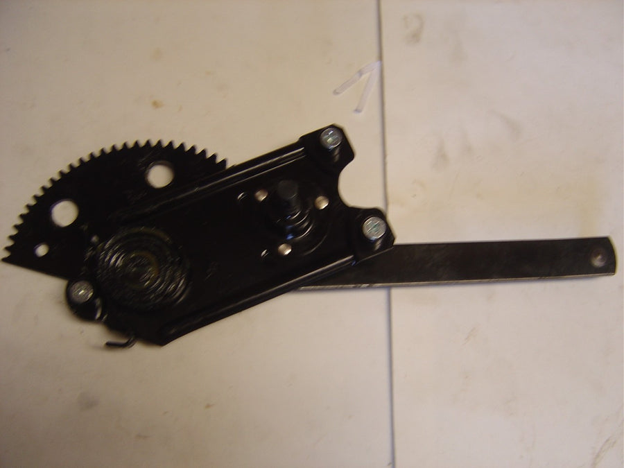 A-48101-R Right Window regulator -3 hole