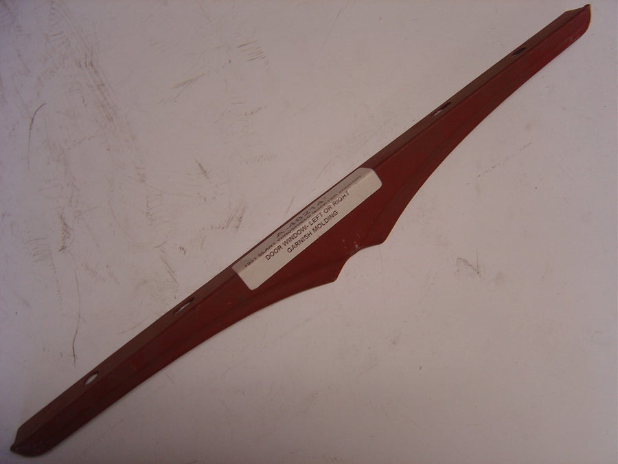 A-48214 Quarter Garnish Moulding-Slant 4dr